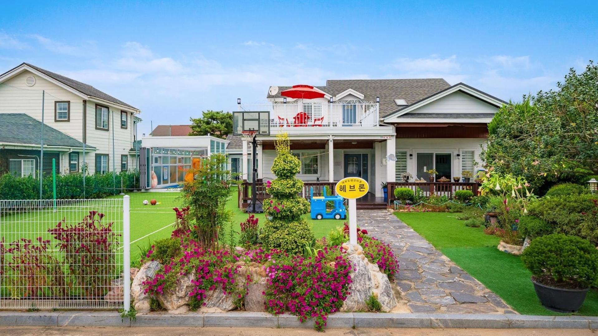 Daebudo Hebron Poolvilla أنسان المظهر الخارجي الصورة